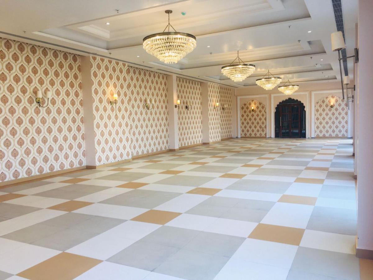Bhanwar Singh Palace Джайпур Екстериор снимка